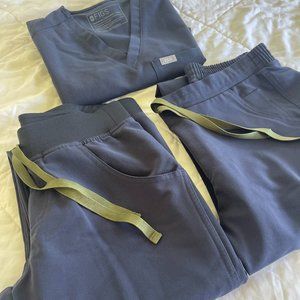 FIGS Catarina™ One-Pocket Scrub Top XXS QUIET NAVY
